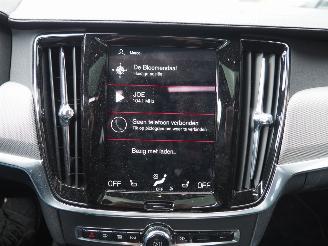 Volvo V-90 2.0 B4 R-Design Motorschaden picture 24