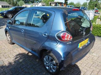 Toyota Aygo 1.0-12V picture 6