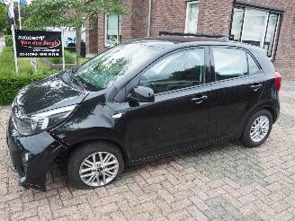 Unfallwagen Kia Picanto 1.0 Dpi DynamicLine 2021/12