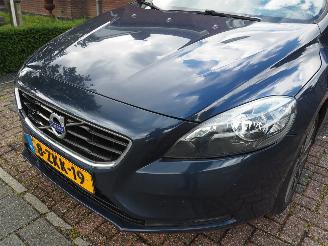 Volvo V-40 2.0 D4 Summum Business picture 8