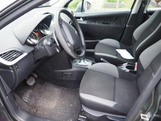 Peugeot 207 1.4-16V X-Line Automaat picture 18