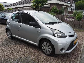 Toyota Aygo 1.0 VVT-i Now picture 3