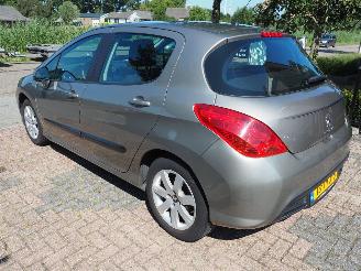 Peugeot 308 1.6 Vti Access picture 5