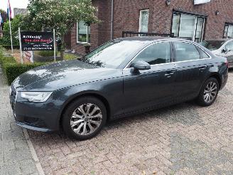 damaged passenger cars Audi A4 2.0 TFSI Ultra Pro Line Dsg 2017/1