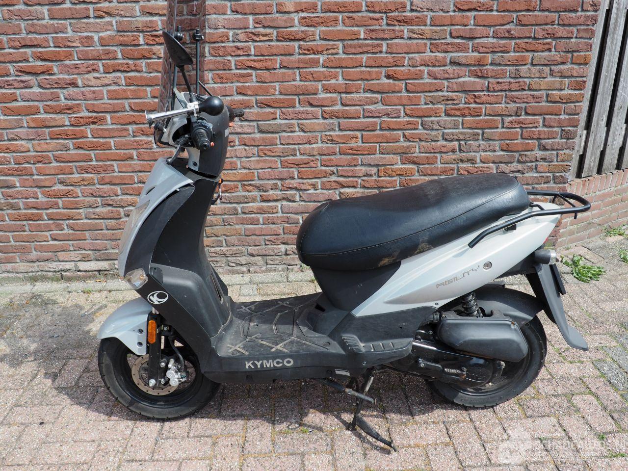 Kymco  Agility fat 12 Fr L