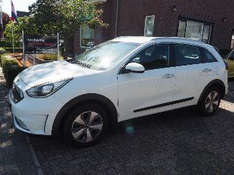 Auto incidentate Kia Niro 1.6 Gdi Hybrid DynamicLine Motorschade 2018/6