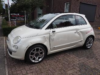 Damaged car Fiat 500 1.2 Lounge Automaat 2011/1