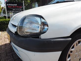 Renault Clio 1.2 MTV picture 5