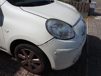 Nissan Micra 1.2 Dig-S Elle Automaat picture 11