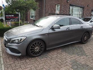 skadebil auto Mercedes Cla-klasse 180 AMG Edition Automaat 2017/12