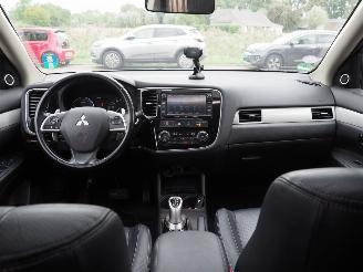 Mitsubishi Outlander 2.0 PHEV Instyle picture 13