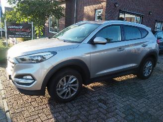 Schadeauto Hyundai Tucson 1.6 Gdi Comfort 2016/4