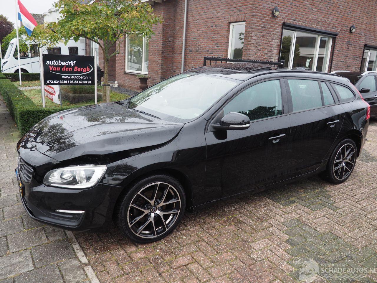 Volvo V-60 2.0 D2 Momentum
