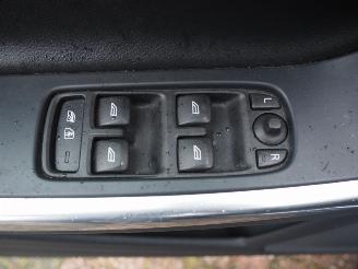 Volvo V-60 2.0 D2 Momentum picture 28