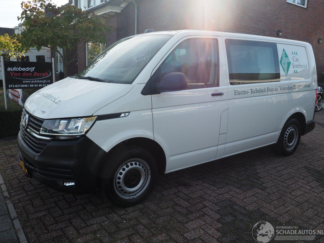 Volkswagen Transporter 2.0 TDi L1H1 DC 5 Persoons