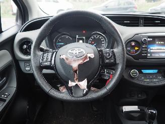 Toyota Yaris 1.5 Hybrid Active picture 18