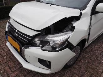Mitsubishi Space-star 1.2 Connect+ picture 8