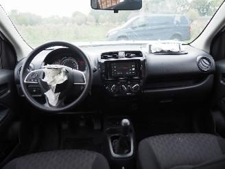 Mitsubishi Space-star 1.2 Connect+ picture 17