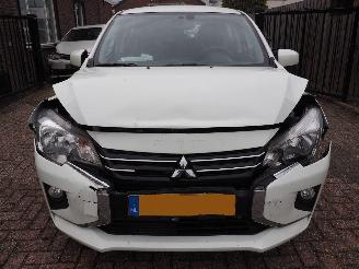 Mitsubishi Space-star 1.2 Connect+ picture 2