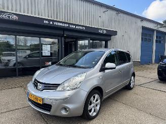 damaged passenger cars Nissan Note 1.6 81KW AIRCO 2011/9