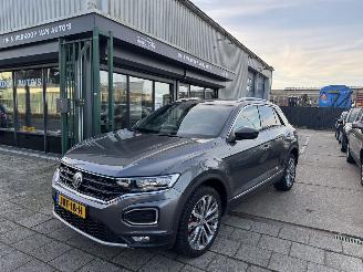 damaged passenger cars Volkswagen T-Roc 2.0 TSI 4motion Automaat 140KW 2018/3