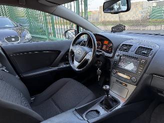 Toyota Avensis 1.8 VVTI Dynamic Airco 108KW picture 11