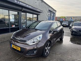 Damaged car Kia Rio 1.2 63KW AIRCO 2012/4