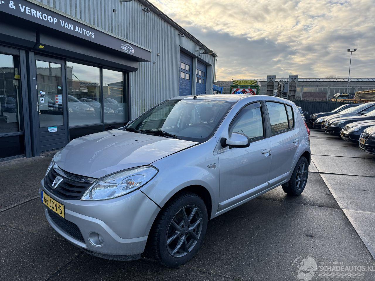 Dacia Sandero 1.2 16V 55KW AIRCO 5-DEURS