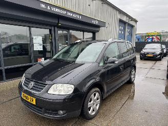 Auto incidentate Volkswagen Touran 1.6 16V FSI 7-PERSOONS 2003/8