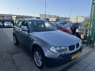 BMW X3 2.5 141KW AUTOMAAT picture 3