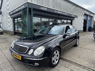 skadebil auto Mercedes E-klasse E320 Avantgarde Aut Keyless 2004/6