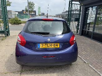 Peugeot 208 1.2 VTI AIRCO 5-DEURS picture 6