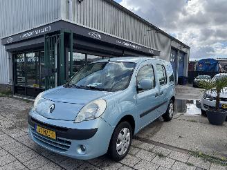 Auto incidentate Renault Kangoo 1.6 16V AIRCO PERSONEN UITVOERING 2009/7