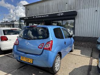 Renault Twingo 1.2 16V AIRCO picture 4