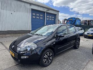 Auto incidentate Fiat Punto 0.9 Twinair AIRCO 5-DEURS 2012/12