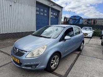 Unfallwagen Opel Corsa 1.2 16V AIRCO 5-DEURS 2008/1
