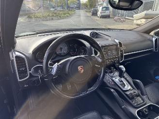 Porsche Cayenne 4.2 V8 S DIESEL picture 10