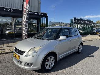 skadebil auto Suzuki Swift 1.3 AIRCO 5-DEURS KM: 135000 NAP! 2008/4