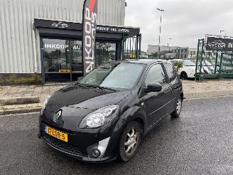 Auto incidentate Renault Twingo 1.2 16V AIRCO 2010/6