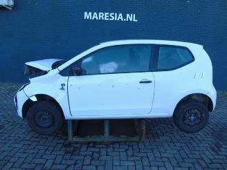 Vrakbiler auto Volkswagen Up! Up! (121), Hatchback, 2011 1.0 12V 60 2015/6