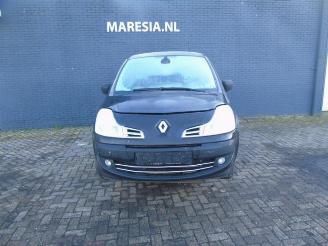 Vrakbiler auto Renault Modus Modus/Grand Modus (JP), MPV, 2004 / 2012 1.6 16V 2008/11