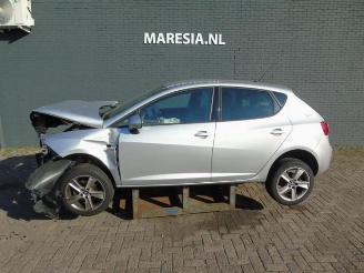 Vrakbiler auto Seat Ibiza Ibiza IV (6J5), Hatchback 5-drs, 2008 / 2017 1.0 EcoTSI 12V 2015/9