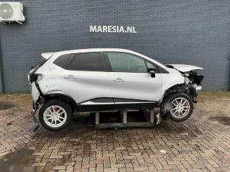 Vrakbiler auto Renault Captur Captur (2R), SUV, 2013 1.2 TCE 16V EDC 2016/5