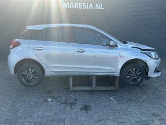 Auto da rottamare Hyundai I-20 i20 (GBB), Hatchback, 2014 / 2020 1.2i 16V 2017/12