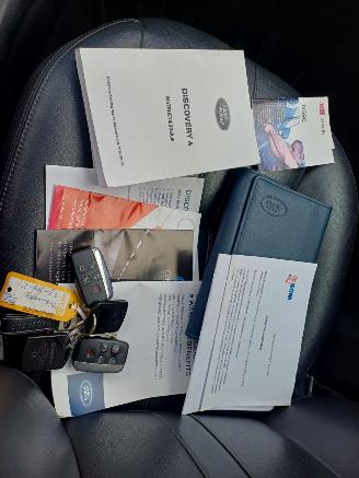 Land Rover Discovery 3.0 SDV6 HSE picture 15