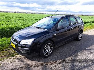 škoda osobní automobily Ford Focus 1.6 WAGON 2006/2