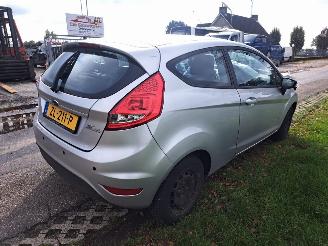 Ford Fiesta 1.25 picture 3