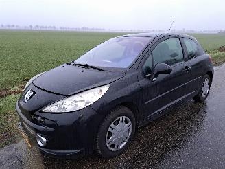 damaged passenger cars Peugeot 207 1.6 16v VTI 2007/9