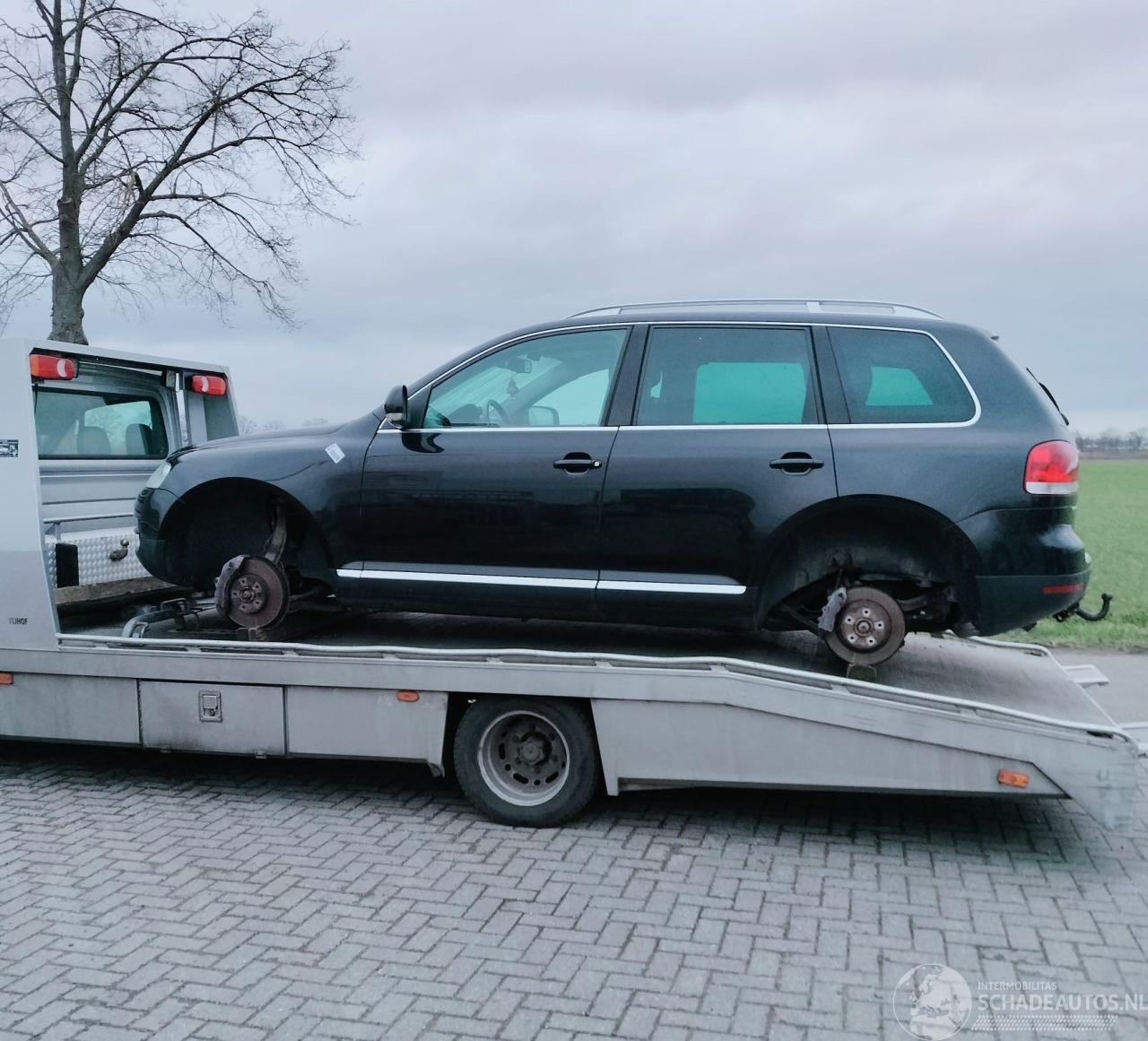 Volkswagen Touareg 3.2 V6