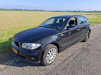 Unfallwagen BMW 1-serie 116 i 2006/2